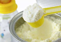 嬰幼兒奶粉監管:源頭嚴控 違法嚴懲