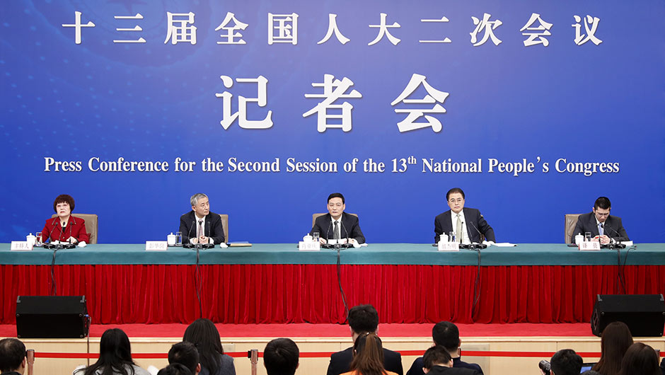 肖亞慶等就“國有企業改革發展”答記者問