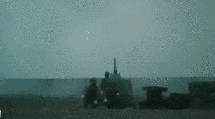 震撼！新型火炮參與實彈射擊演練