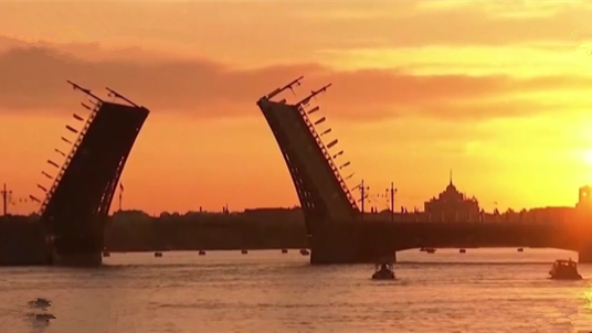 規?？涨?俄羅斯海軍節舉行閱兵彩排