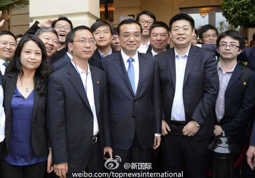 李克強:在非中企了解當地文化才能扎住根。圖片來源:“新國際”微博。 李克強:在非中企了解當地文化才能扎住根。圖片來源:“新國際”微博。