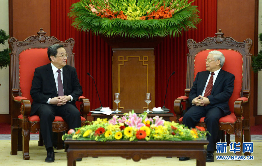 12月25日至27日,中共中央政治局常委、全國政協(xié)主席俞正聲對越南進行正式訪問。這是12月26日,俞正聲在河內會見越共中央總書記阮富仲。 新華社記者馬占成攝 12月25日至27日,中共中央政治局常委、全國政協(xié)主席俞正聲對越南進行正式訪問。這是12月26日,俞正聲在河內會見越共中央總書記阮富仲。 新華社記者馬占成攝