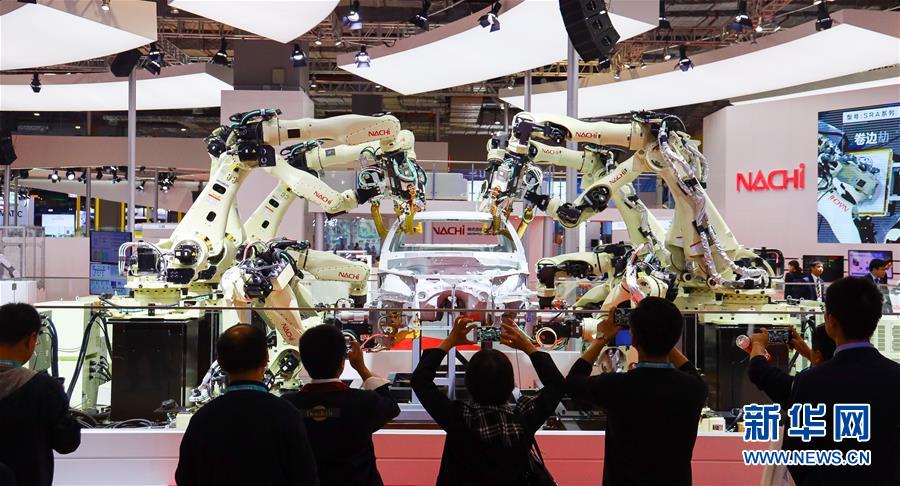 (新華全媒頭條·聚焦進口博覽會·圖文互動)(2)匯聚世界經濟前行的浩蕩潮流——從首屆中國國際進口博覽會看全球合作發展新趨勢