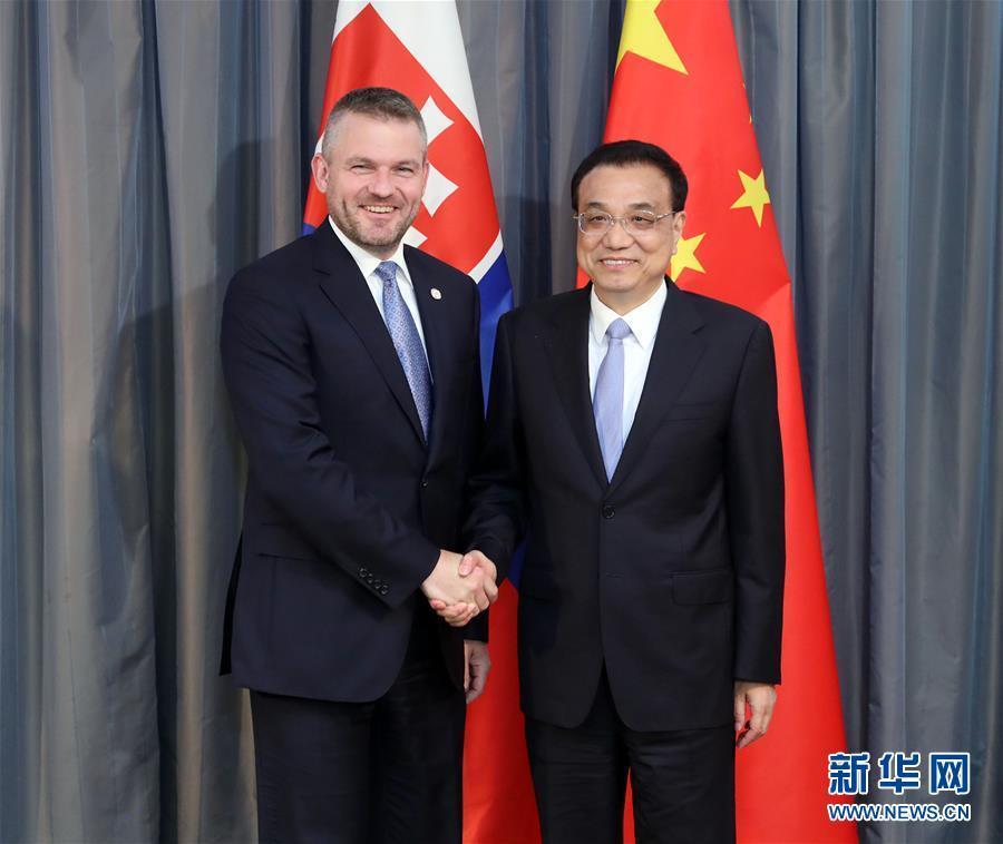 (時政)李克強會見斯洛伐克總理佩列格里尼