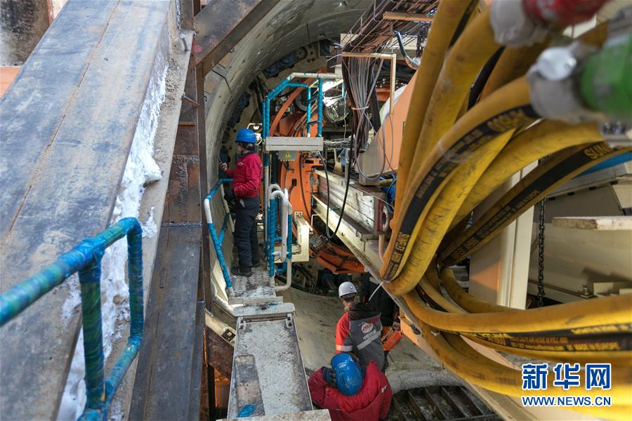 (習(xí)近平出訪配合稿·圖文互動)(5)通訊:歷史悠久地鐵中的新力量——中國公司助力莫斯科地鐵建設(shè)