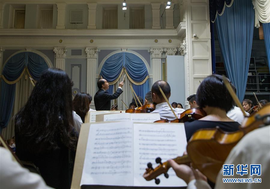 （新華全媒頭條·出訪·側(cè)記·圖文互動）（3）你好老朋友！開啟新時代！——習(xí)近平主席和普京總統(tǒng)引領(lǐng)中俄全面戰(zhàn)略協(xié)作伙伴關(guān)系邁入新時代