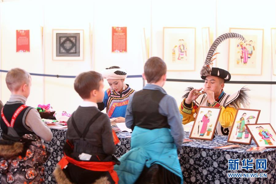 （新華全媒頭條·出訪·側(cè)記·圖文互動）（4）你好老朋友！開啟新時代！——習(xí)近平主席和普京總統(tǒng)引領(lǐng)中俄全面戰(zhàn)略協(xié)作伙伴關(guān)系邁入新時代