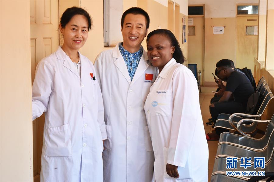 (國際·圖文互動)(1)通訊:《中喀一家人》——贈別中國醫療隊員的非洲旋律