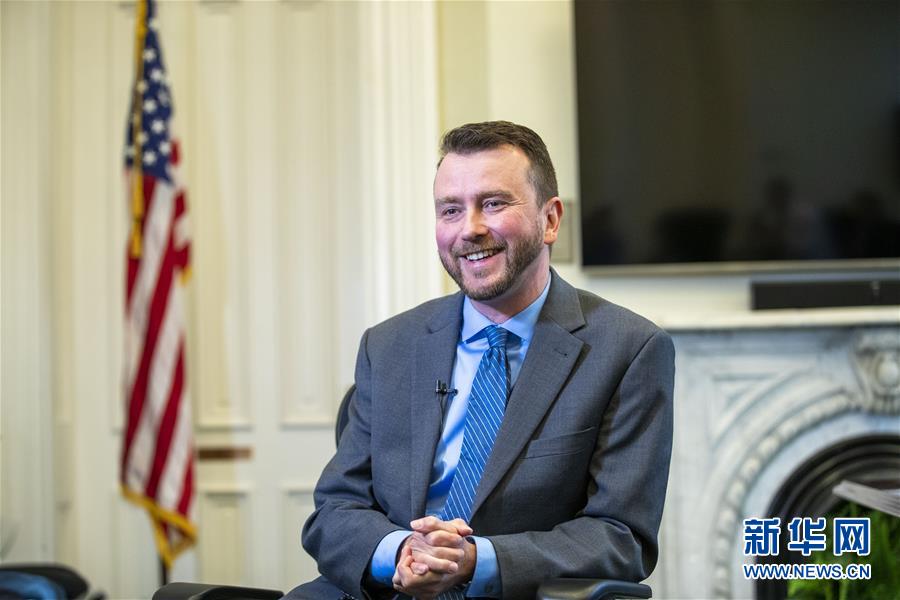 (國際·圖文互動)(1)專訪:肯塔基州期待引領中美地方合作潮流——訪肯塔基州商貿廳官員