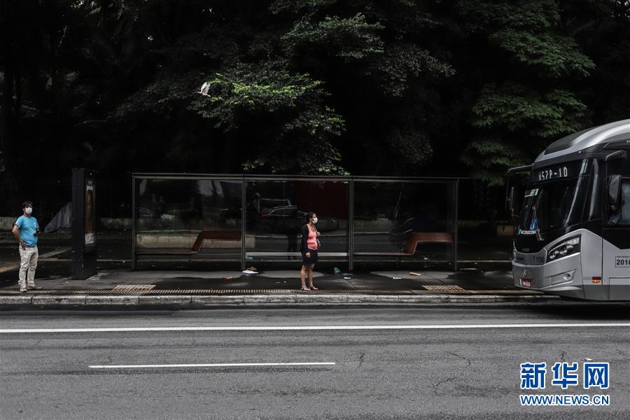 (國際疫情·圖文互動(dòng))(3)記者手記:巴西各地嚴(yán)陣以待防范疫情擴(kuò)散