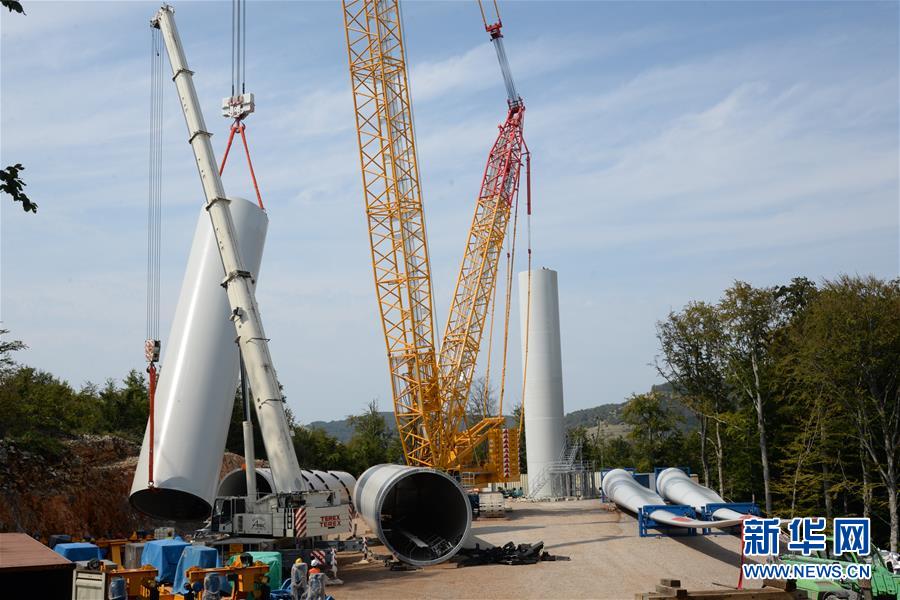 (國際·圖文互動(dòng))(3)通訊:與天氣和疫情“賽跑”——中企全力推進(jìn)克羅地亞風(fēng)電項(xiàng)目