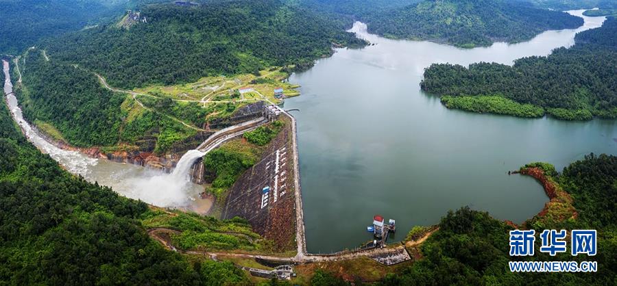 (國際·圖文互動)(1)通訊:踐行綠色發展 持續造福民生——記中國華電柬埔寨額勒賽水電站項目