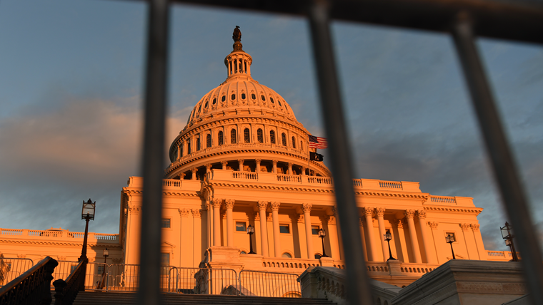 美國政府這個頑疾，為啥難破？