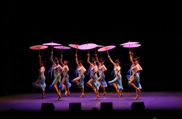 “歡樂春節”巡演走進塞浦路斯